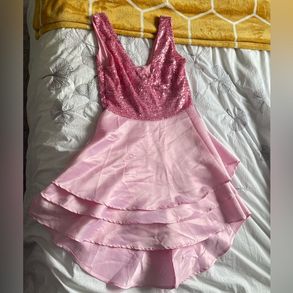 Mini pink flowy party dress - Picture 1 of 3